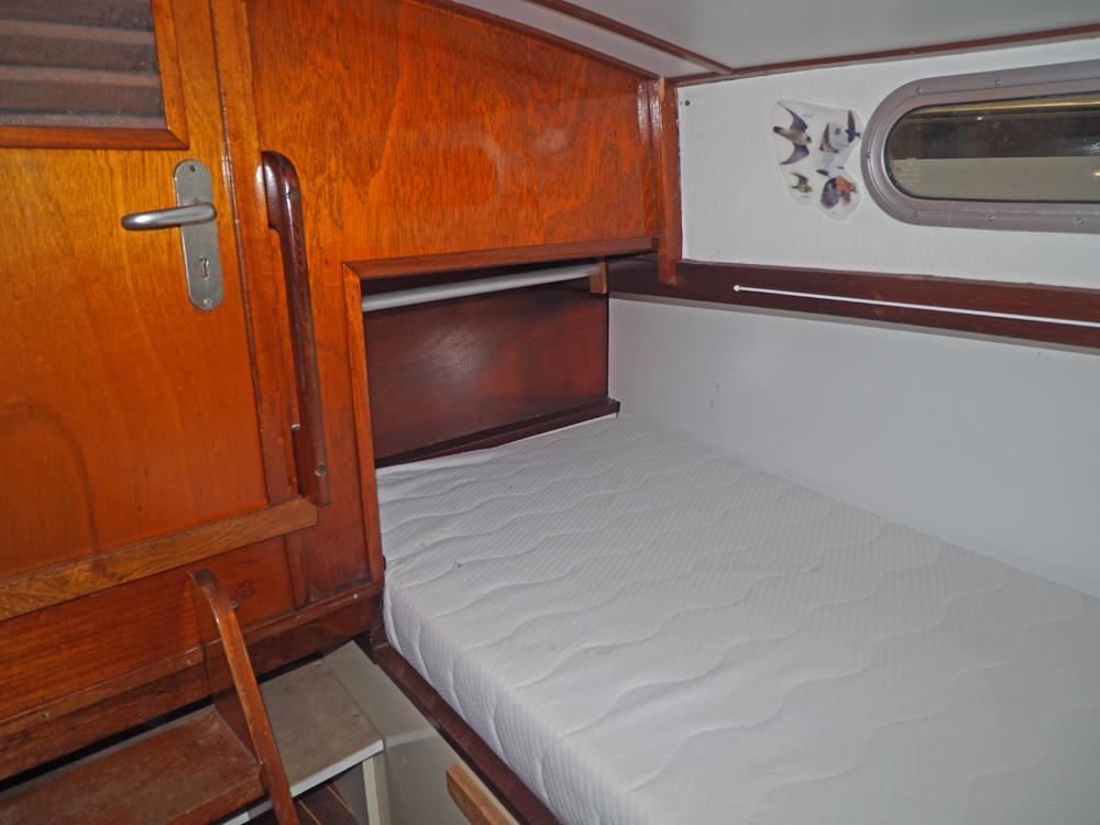 Cabine arrière, Hébergements